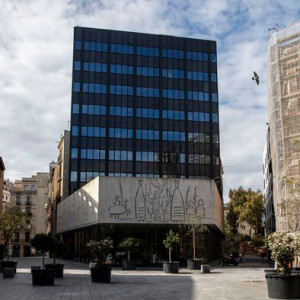 Façana del Col·legi d'Arquitectes de Catalunya