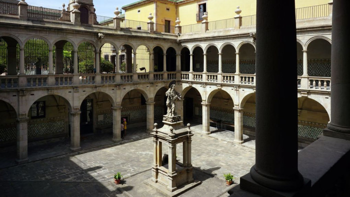 Sculpture in the courtyard of the Institut d'Estudis Catalans.