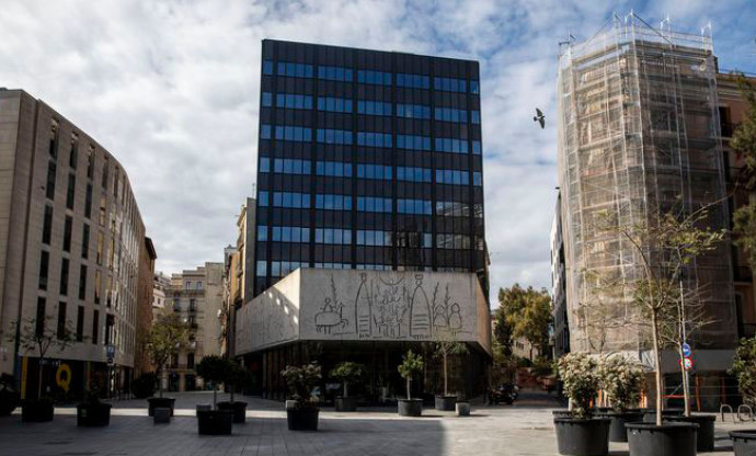 Fachada del Colegio de Arquitectos de Cataluña