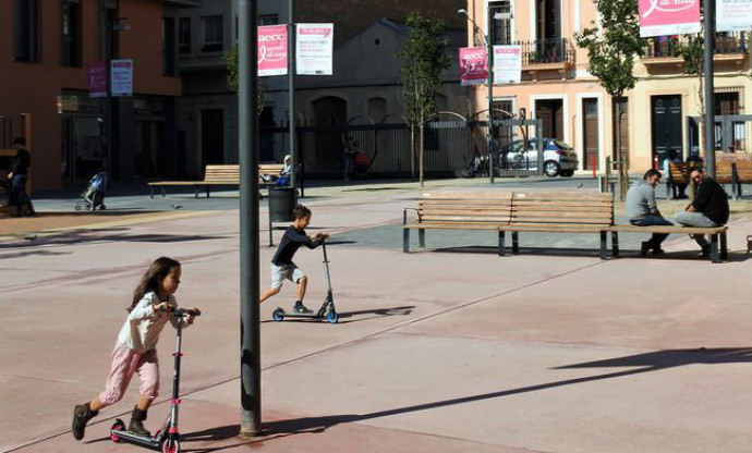 Vista de la Plaza de les dones del 36