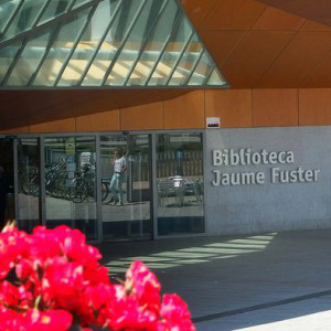 Entrance to the Jaume Fuster Library in Barcelona