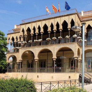 Facade of the Casa de les Altures